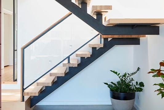 Escaleras metálicas - Talleres Evaristo Jiménez